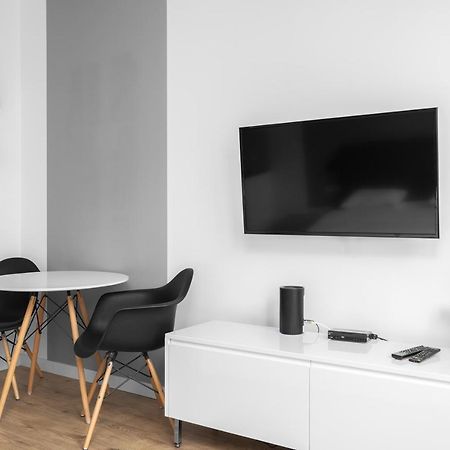 Warsaw Concierge Warszawa Zachodnia Διαμέρισμα Εξωτερικό φωτογραφία